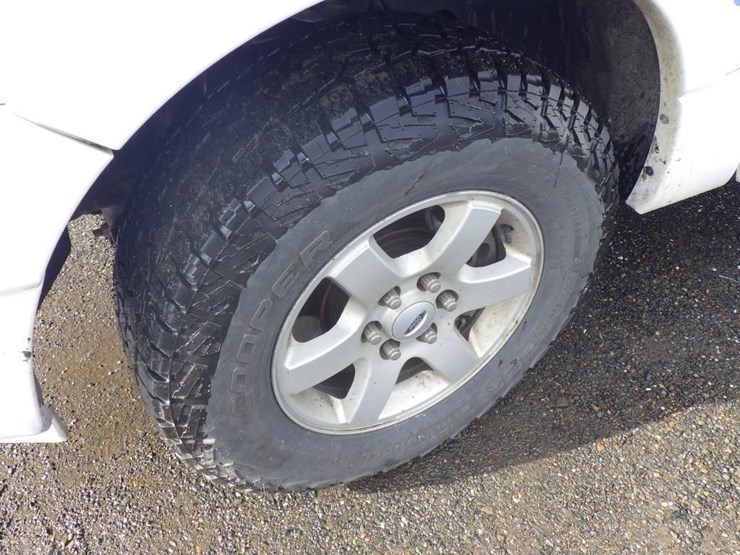 2009-ford-expedition-image-13