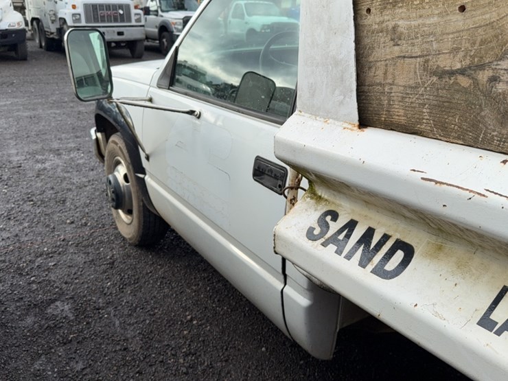 chevrolet-3500-image-13