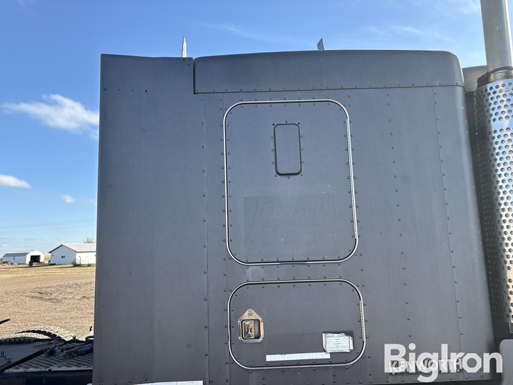 1988-kenworth-t600-image-18