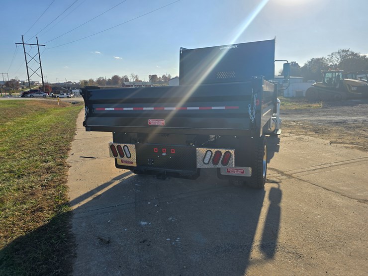 international-durastar-4300-image-13