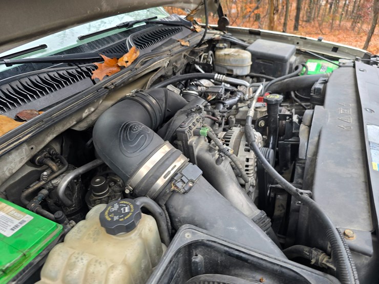 chevrolet-silverado-3500-image-28