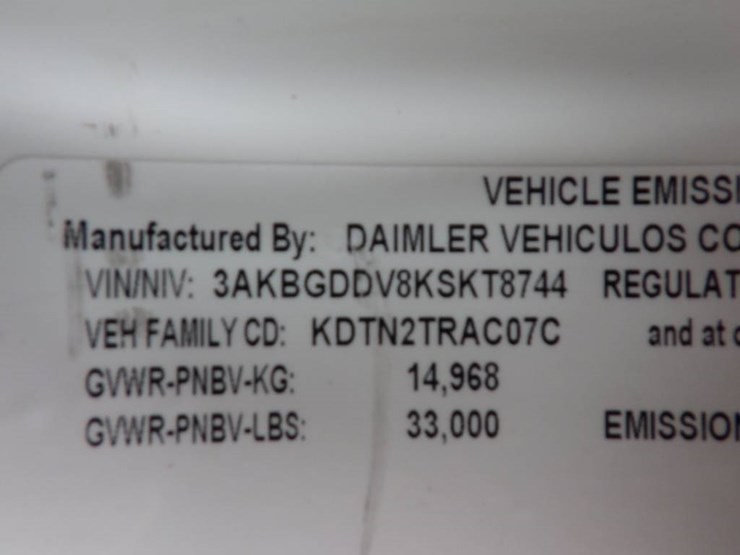 freightliner-cascadia-125-image-17