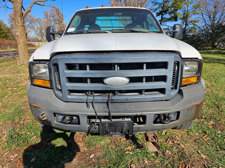ford-f550-image-22