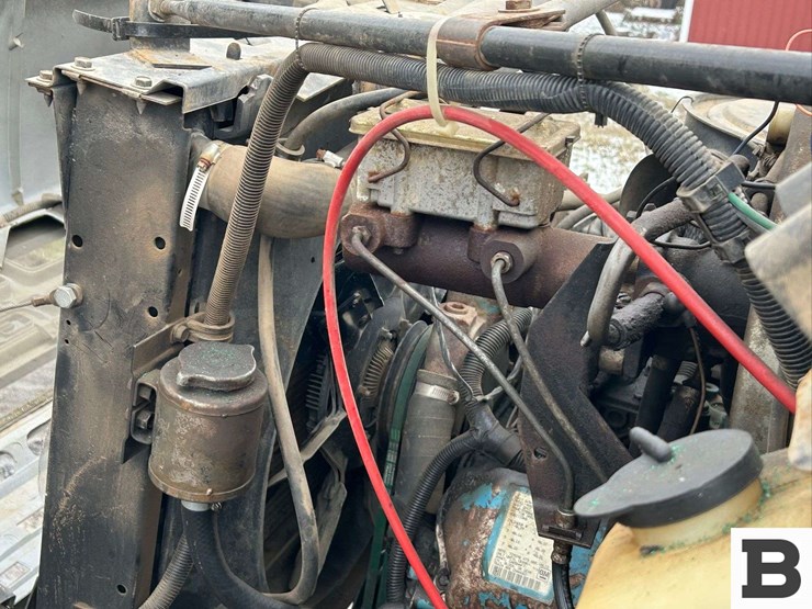 1981-gmc-grain-truck-image-11