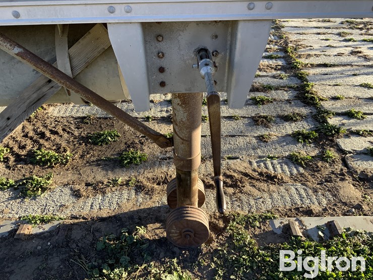 1960-timpte-t/a-nurse-tank-van-trailer-image-17