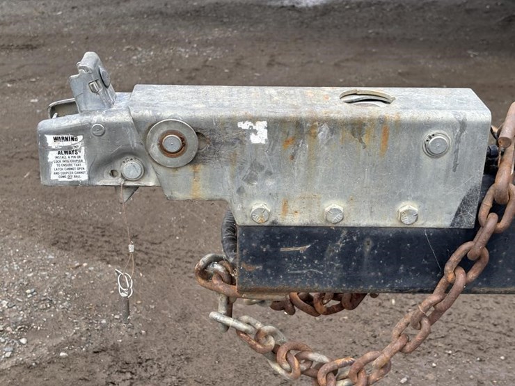 2000-unknown-trailer-image-34