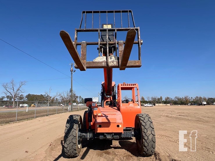 2019-jlg-6042-image-7