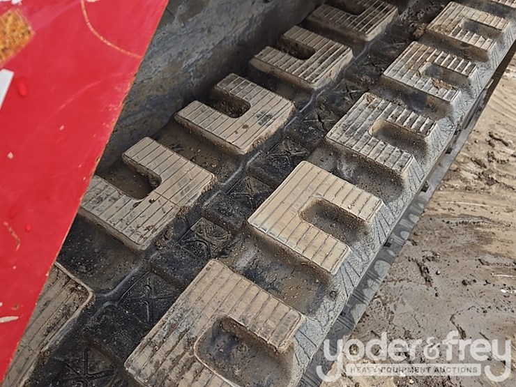 takeuchi-tl8r2-image-17