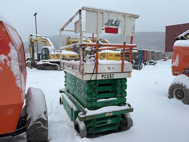 2015-jlg-3248rs-image-2