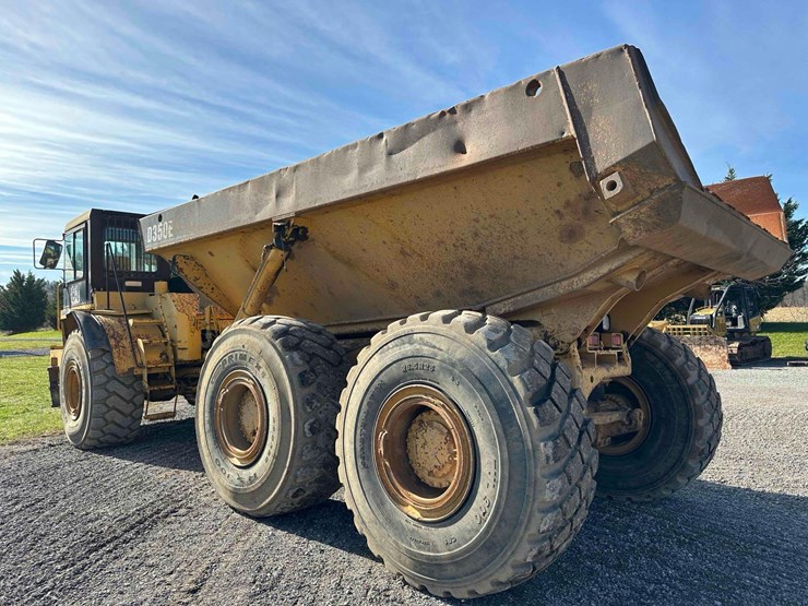 cat-350e2-haul-truck-image-16