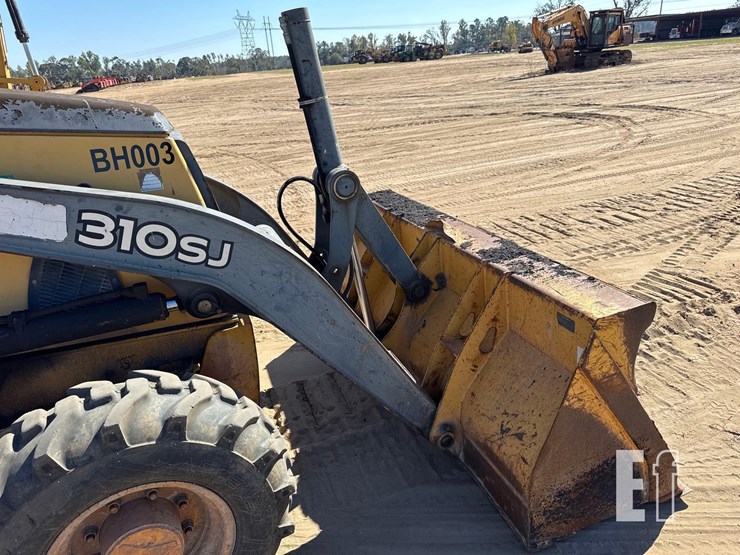 2008-deere-310sj-image-11