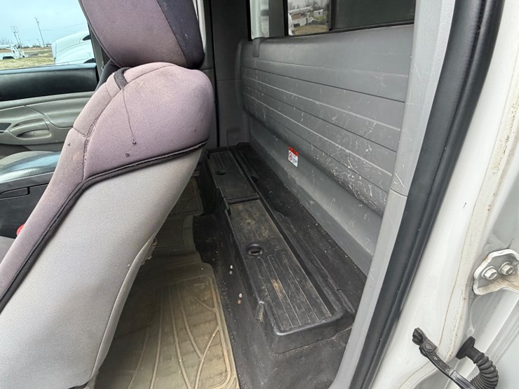 toyota-tacoma-image-12