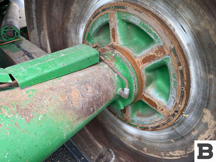 2004-joh-deere-9320t-tractor-image-44