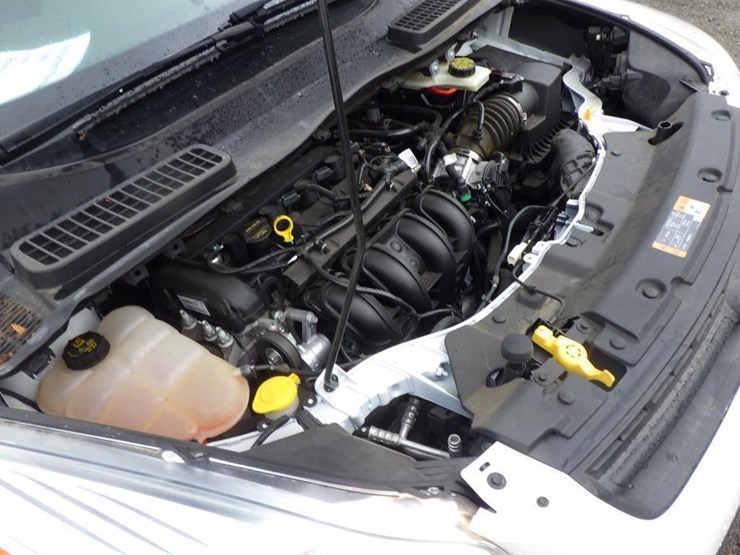 2014-ford-escape-image-11