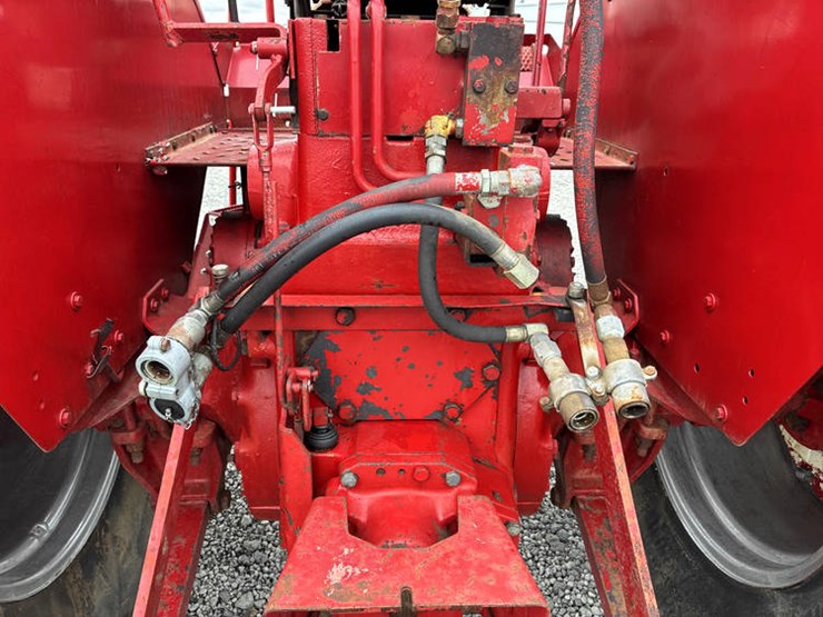 #122323-•-1965-ih-806-wheatland-#4518s-y-image-20