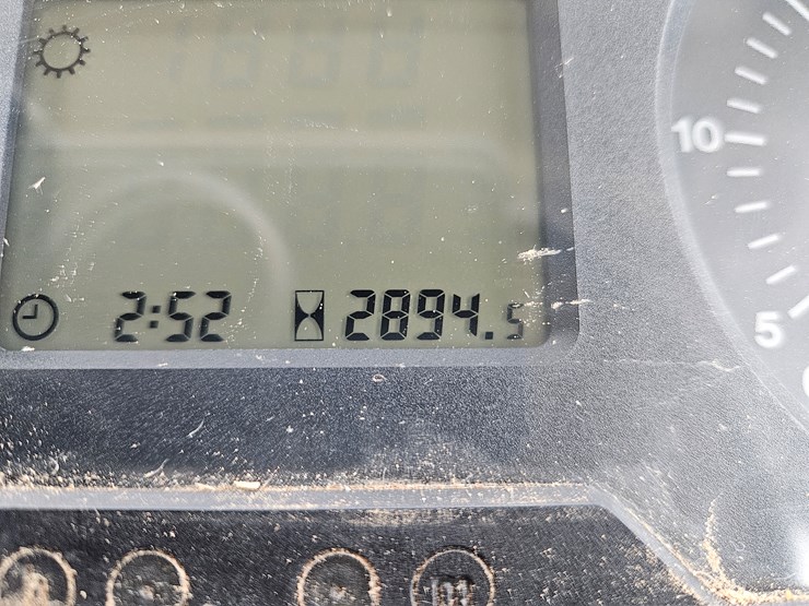 2003-john-deere-6420-image-16