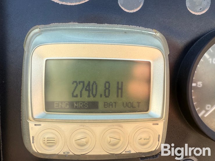 marathon-magnaplus-200kw-skid-mounted-diesel-generator-image-14