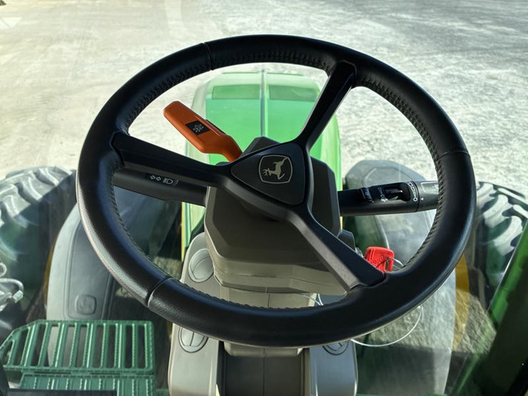 john-deere-8r-340-image-76