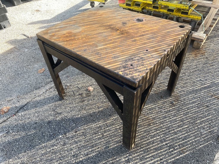 #6010-•-heavy-duty-steel-shop-table-(o11)-image-5