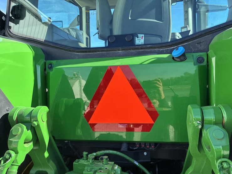 john-deere-8r-340-image-27