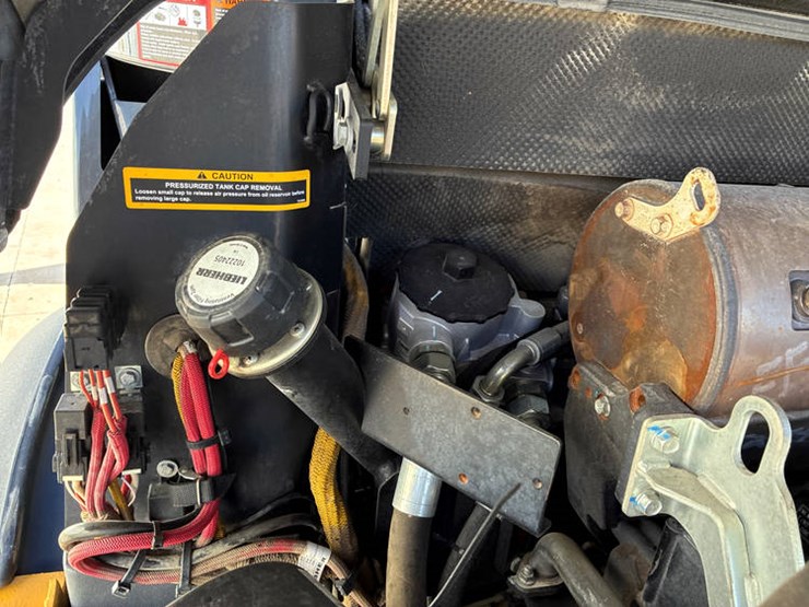 #122386-•-2022-jd-204l-#1lu204lcazb068342-image-53