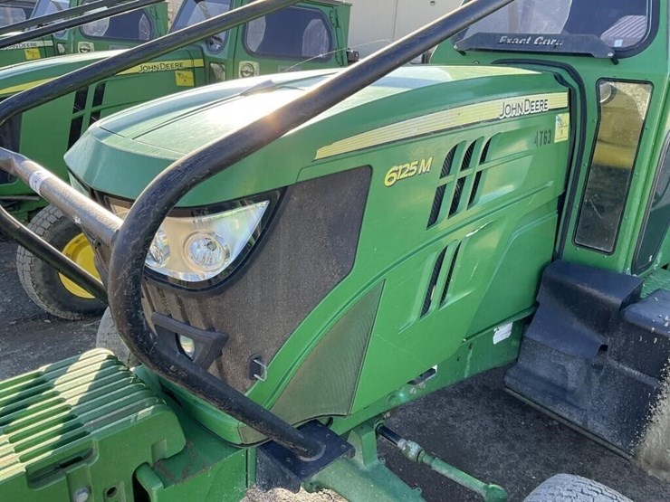john-deere-6125m-image-12