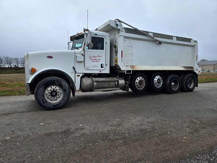 peterbilt-367-image-6