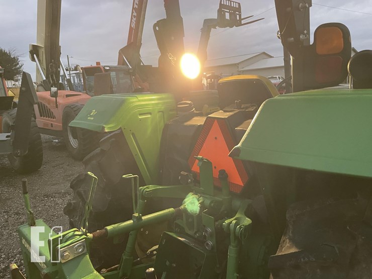 2008-john-deere-5055d-image-16