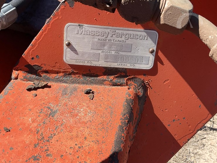 massey-ferguson-mf570-image-8