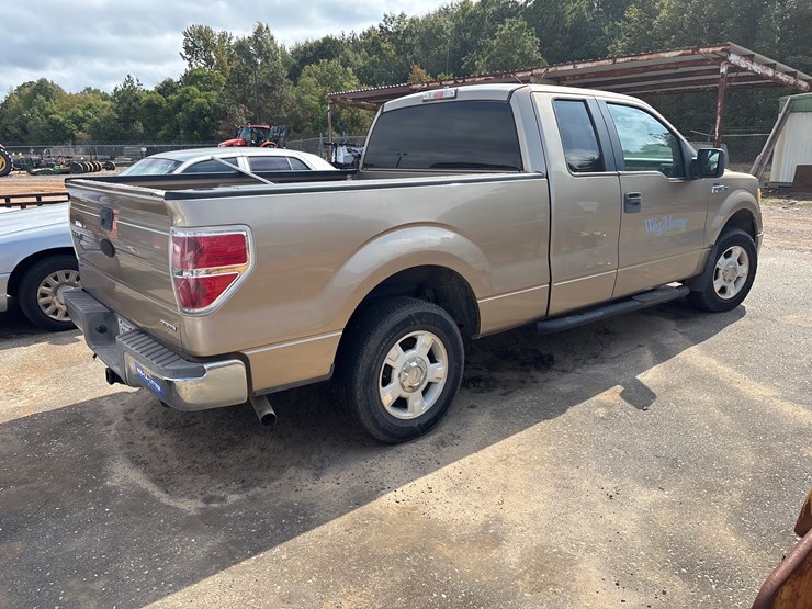 2011-ford-f150-image-3