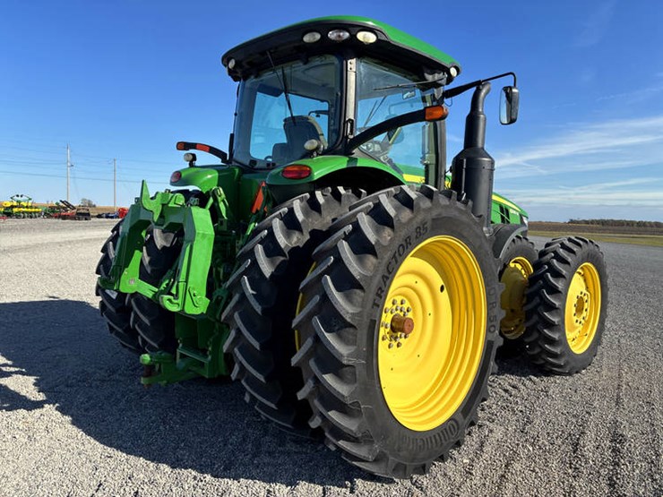 2014-john-deere-8295r-image-5