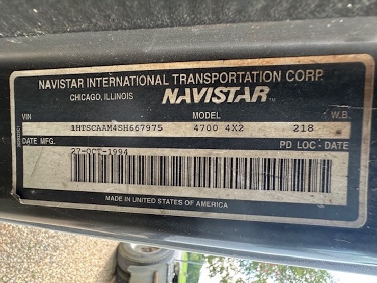 1994-international-4700-image-41