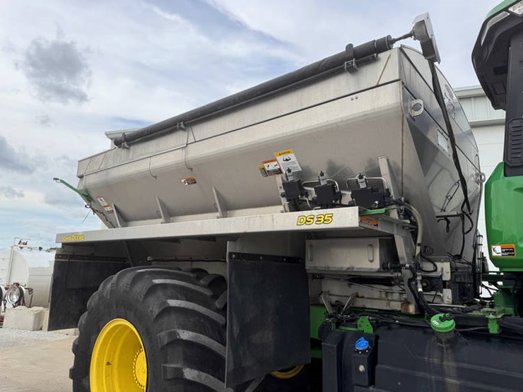 john-deere-800r-image-29