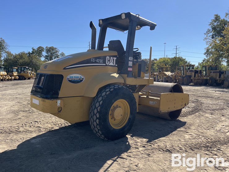 caterpillar-cs-423e-image-5