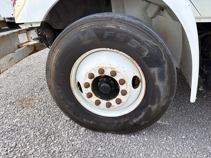 international-durastar-4300-image-14