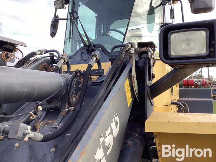 2011-komatsu-wa250pz-6-image-14