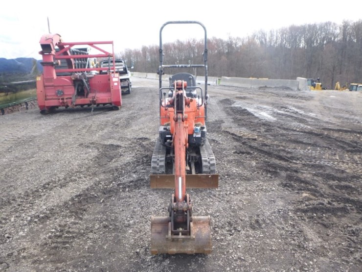 kubota-k008-3-image-2