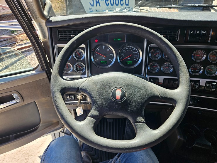 kenworth-t800-image-64