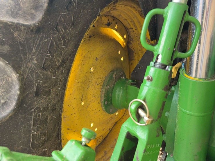 2023-john-deere-5120m-image-23