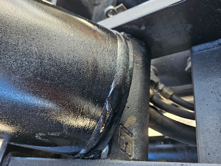 2009-peterbilt-365-image-35