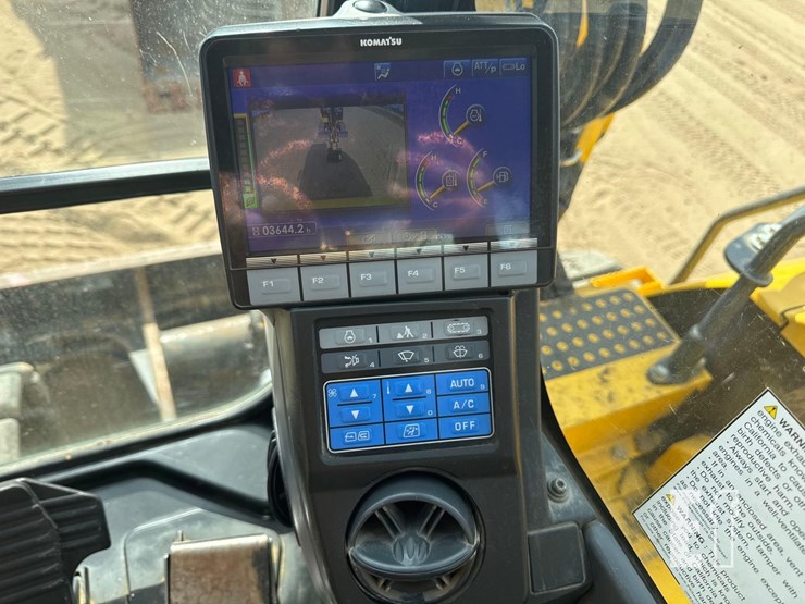 komatsu-pc88mr-10-image-29