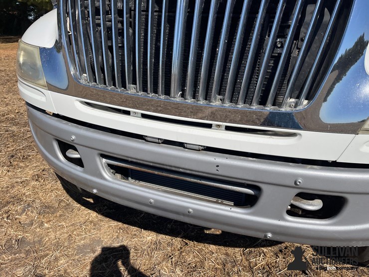 international-durastar-4400-image-15