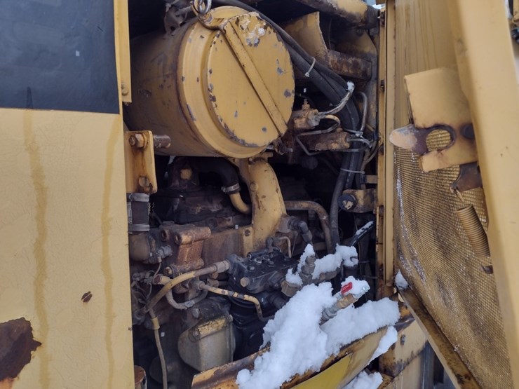 caterpillar-it28-image-27