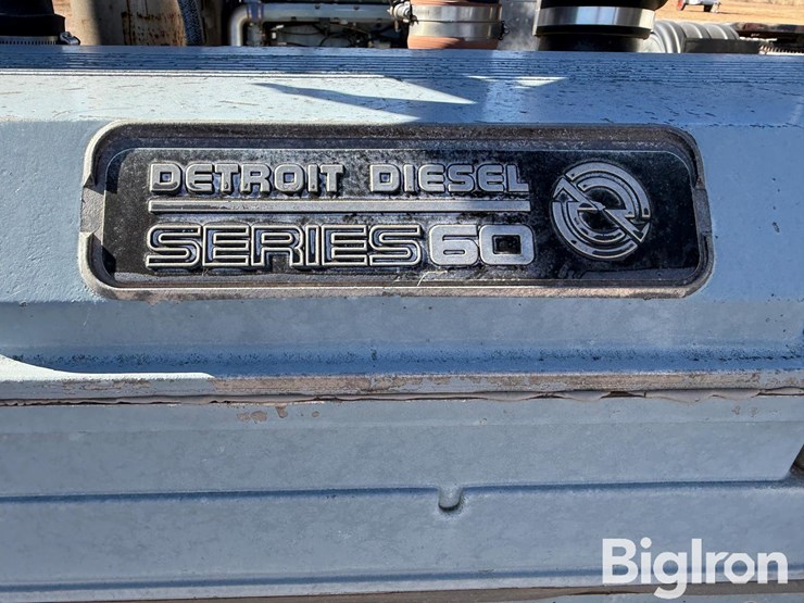 marathon-magna-200kw-skid-mounted-diesel-generator-image-11