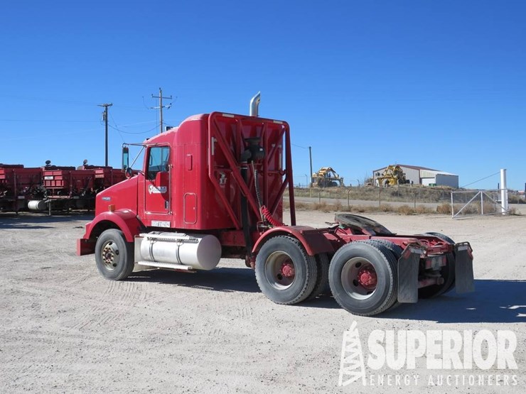 kenworth-t800-image-3