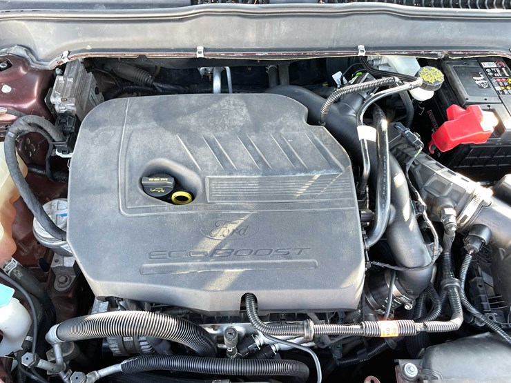 #1388-•-2015-ford-fusion-(has-wi-title)-(of)-image-103