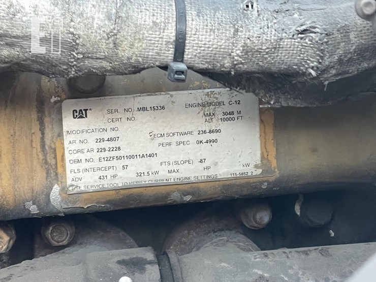 2004-kenworth-t800-image-23