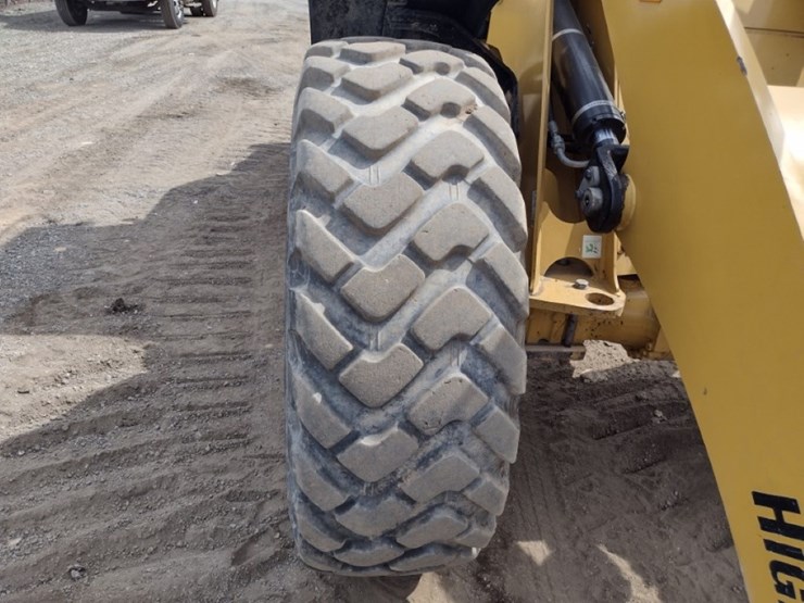 caterpillar-910m-image-21