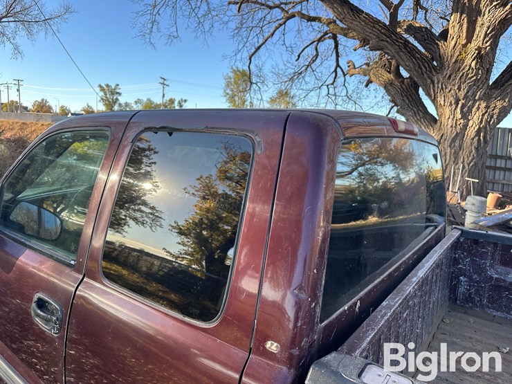 2002-chevrolet-silverado-1500-image-16