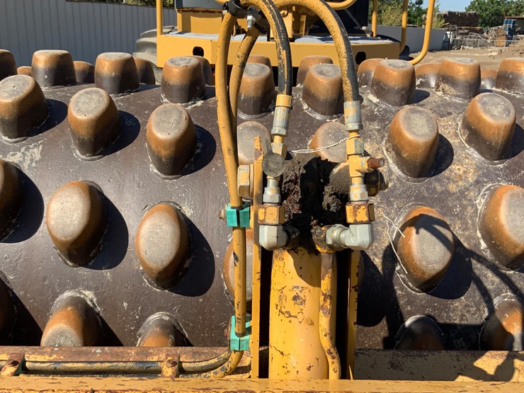 caterpillar-cp-563e-image-10